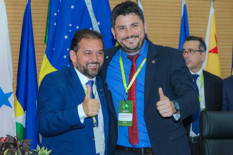Jean Mendonça assume Secretaria de Relações Institucionais do Parlamento Amazônico