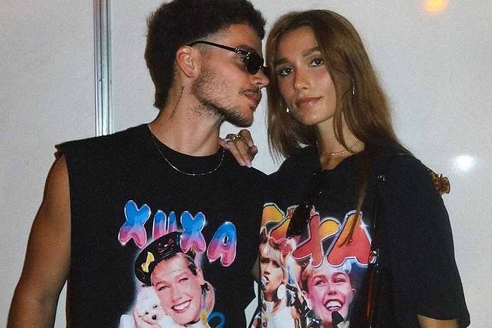 Marido de Sasha revela que compartilha roupas com esposa: “Gosto Muito Parecido”