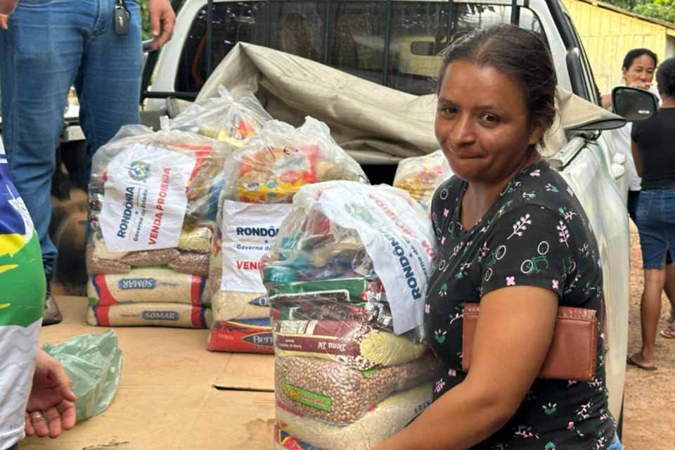 Mais de 1.400 cestas básicas foram entregues pelo governo de Rondônia a famílias atingidas pela enchente