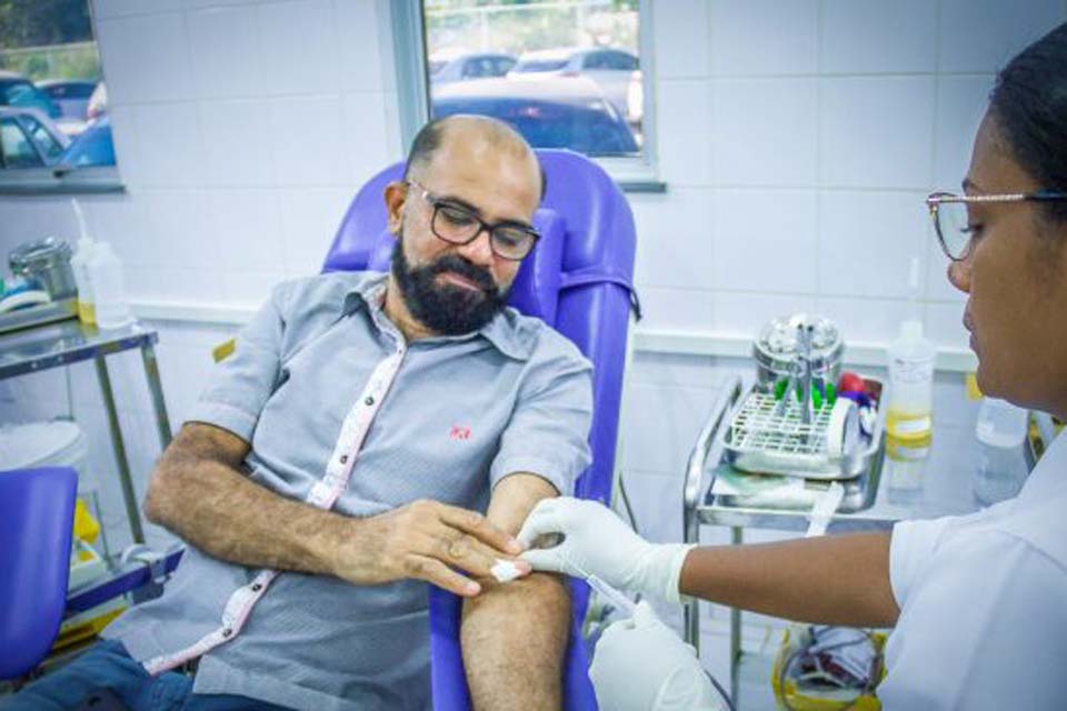 Fhemeron lança campanha de Carnaval para aumentar estoque; doações podem ser feitas no período de festa