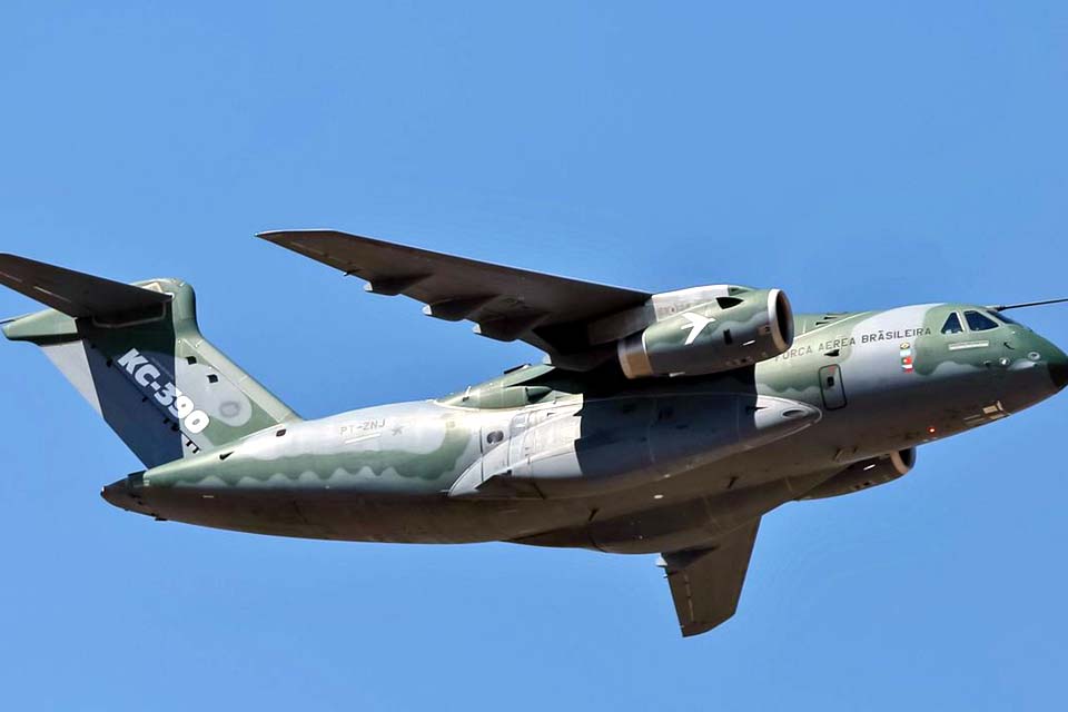 FAB inicia missão para repatriar brasileiros de Israel e Palestina