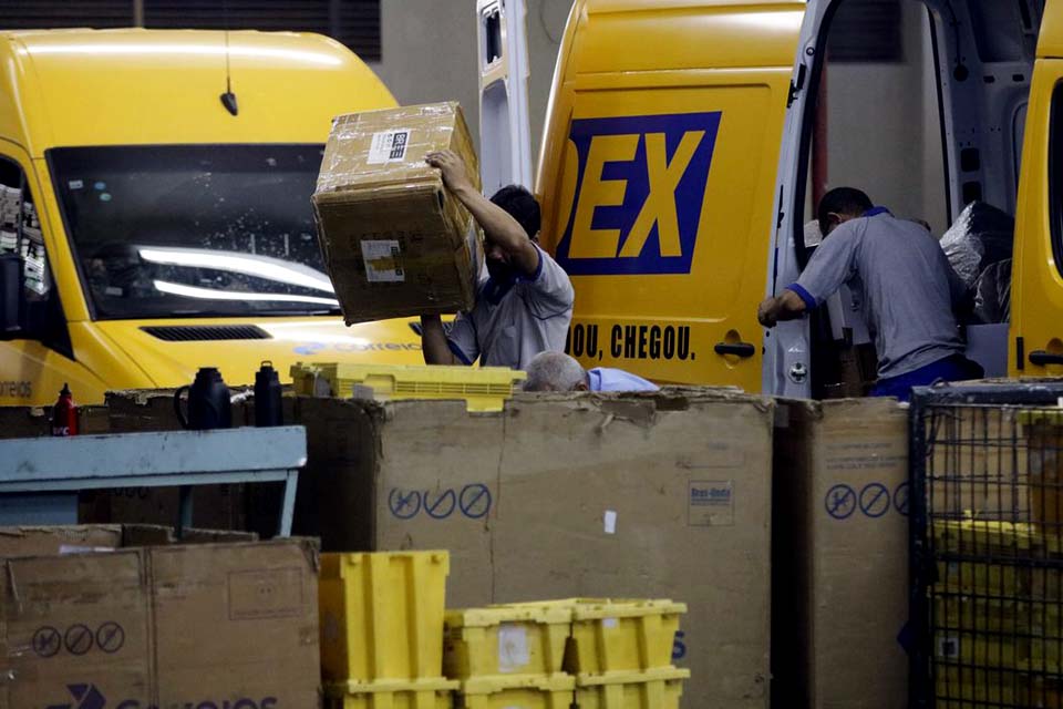 Correios lançam rastreamento de entregas em tempo real