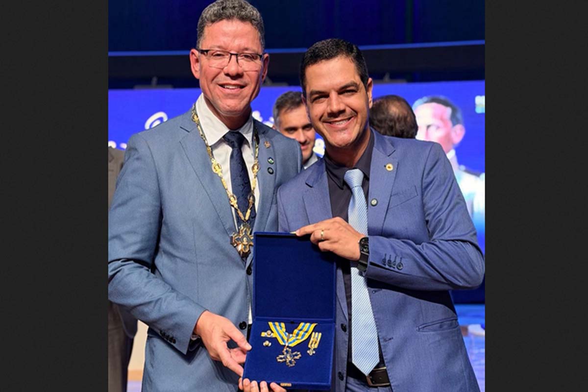 Marcos Rocha concede maior honraria de Rondônia ao deputado estadual Cássio Gois