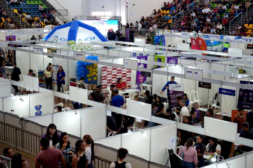 Parceria entre Prefeitura de Porto Velho e empresas garante vagas e oportunidades para todos os públicos