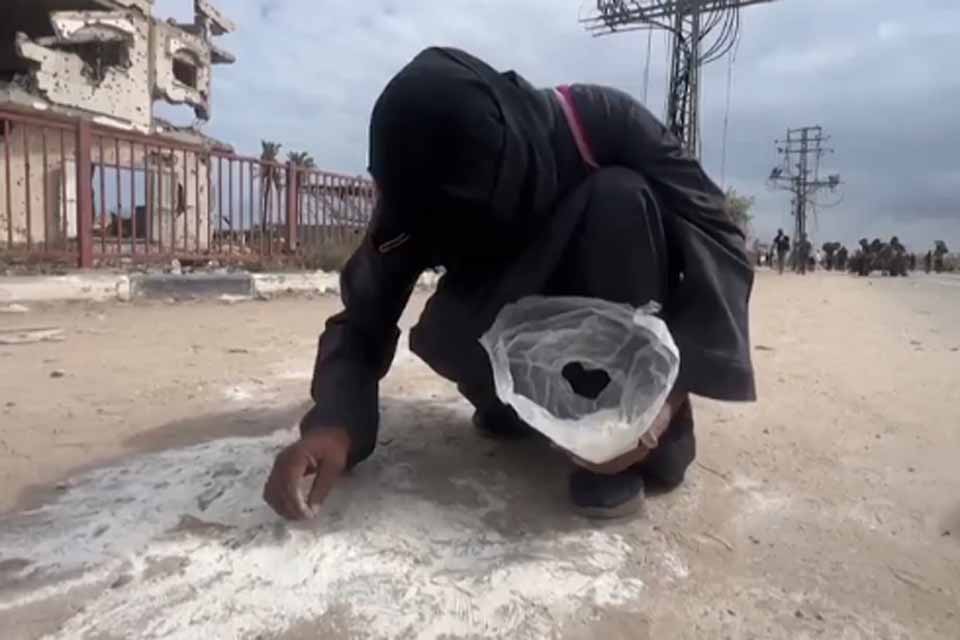 Acidente com caminhão de ajuda em Gaza mata 20 pessoas, dizem palestinos