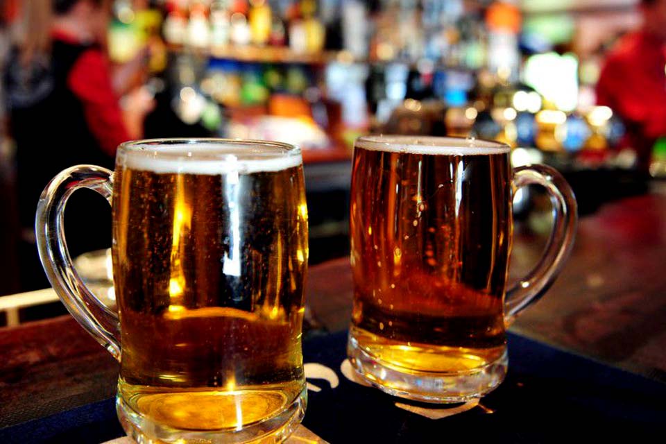 Cerveja contaminada pode ser causa de síndrome que matou uma pessoa