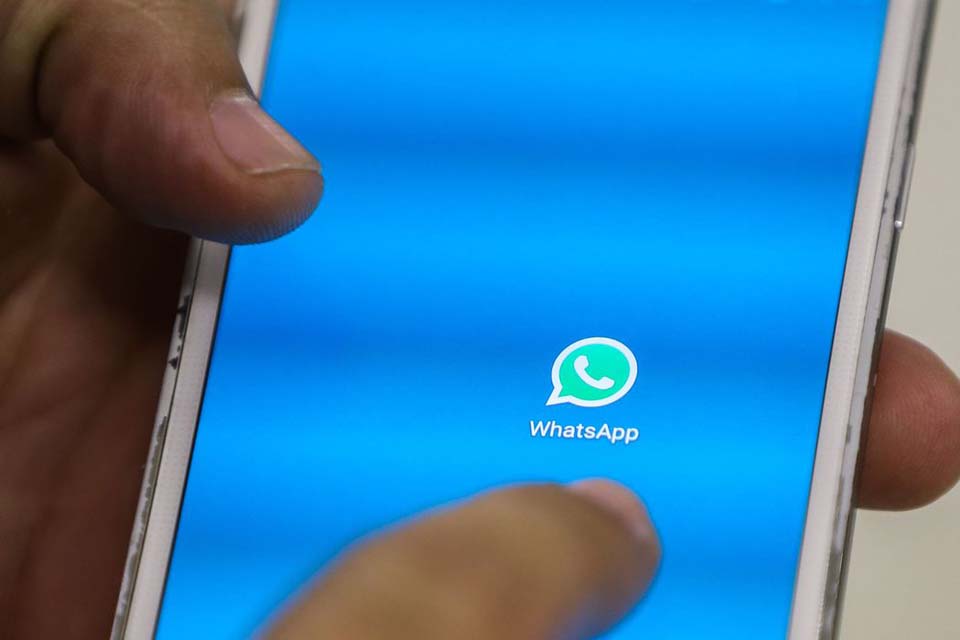 Procon-SP notifica empresas por golpes via WhatsApp