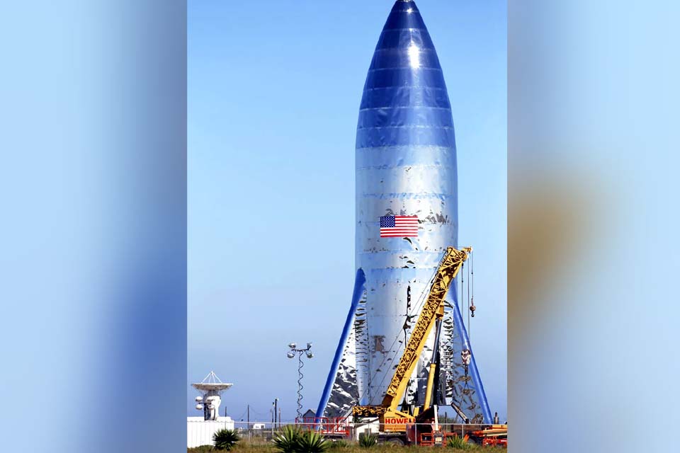 Agência espacial dos Estados Unidos contrata SpaceX para levar astronautas à Lua