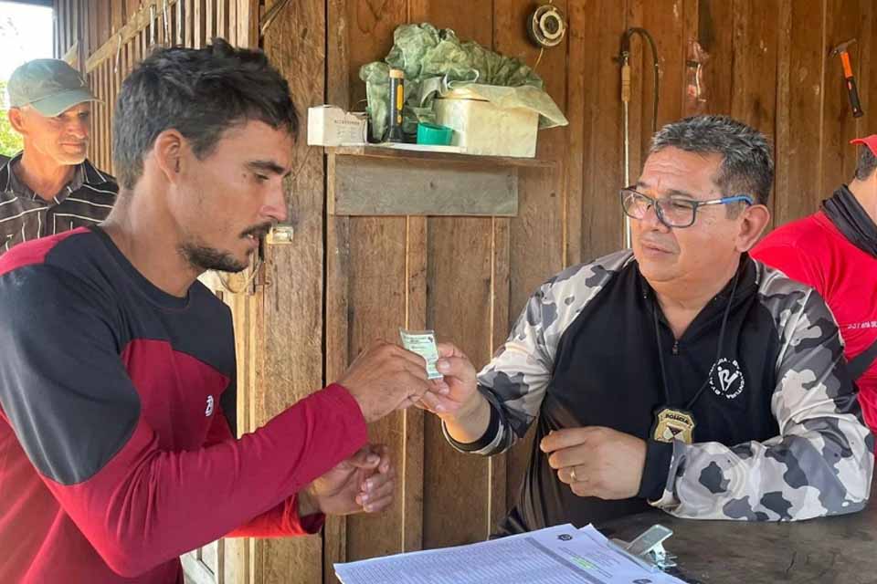 Moradores do Baixo Madeira recebem nova Carteira de Identidade Nacional por meio do programa Rondônia Cidadã