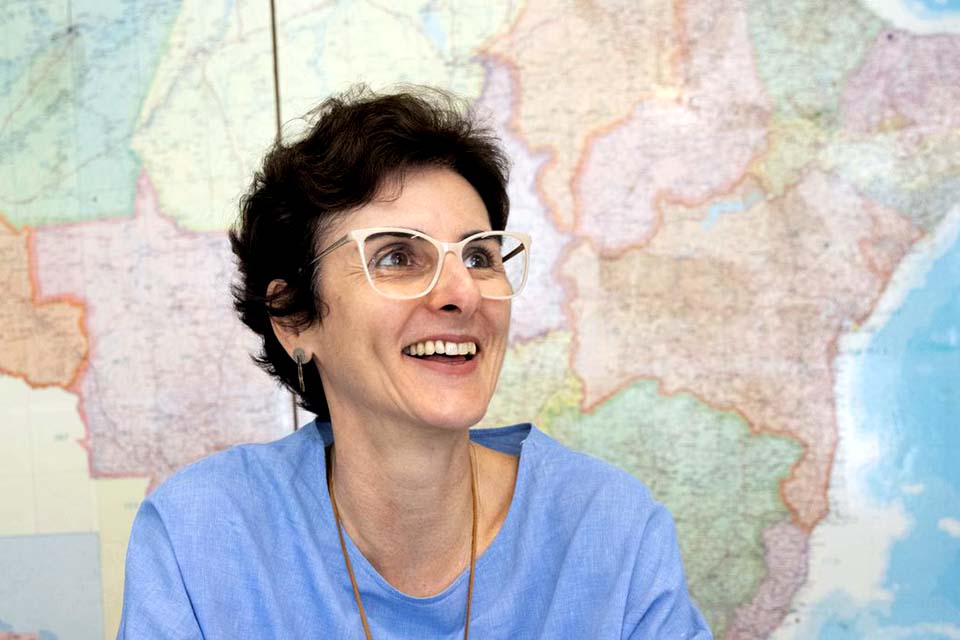 Reverter a fome em quatro anos será grande desafio, diz secretária