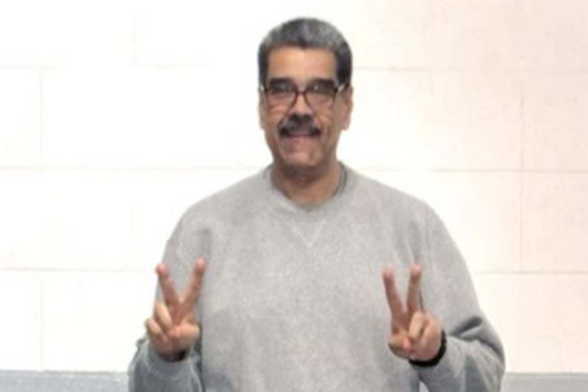 Maduro volta às redes, compartilha foto e garante: 