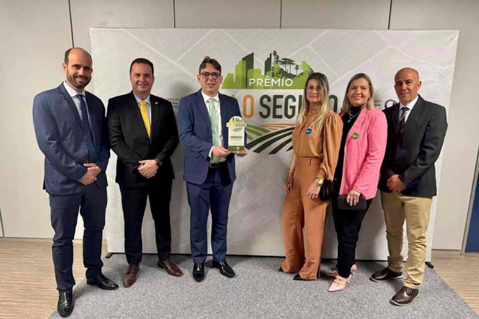 Jaru recebe prêmio Solo Seguro, promovido pelo Conselho Nacional de Justiça