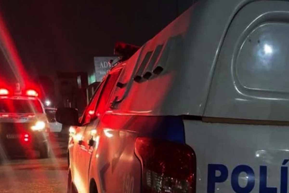 Traficante é preso com maconha e crack em boca de fumo no Mariana