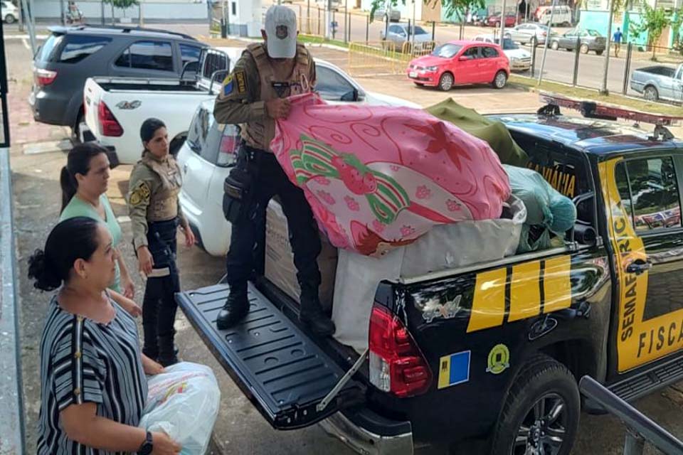 Começam a chegar no Prédio do Relógio as primeiras doações da campanha solidária SOS Rio Grande do Sul
