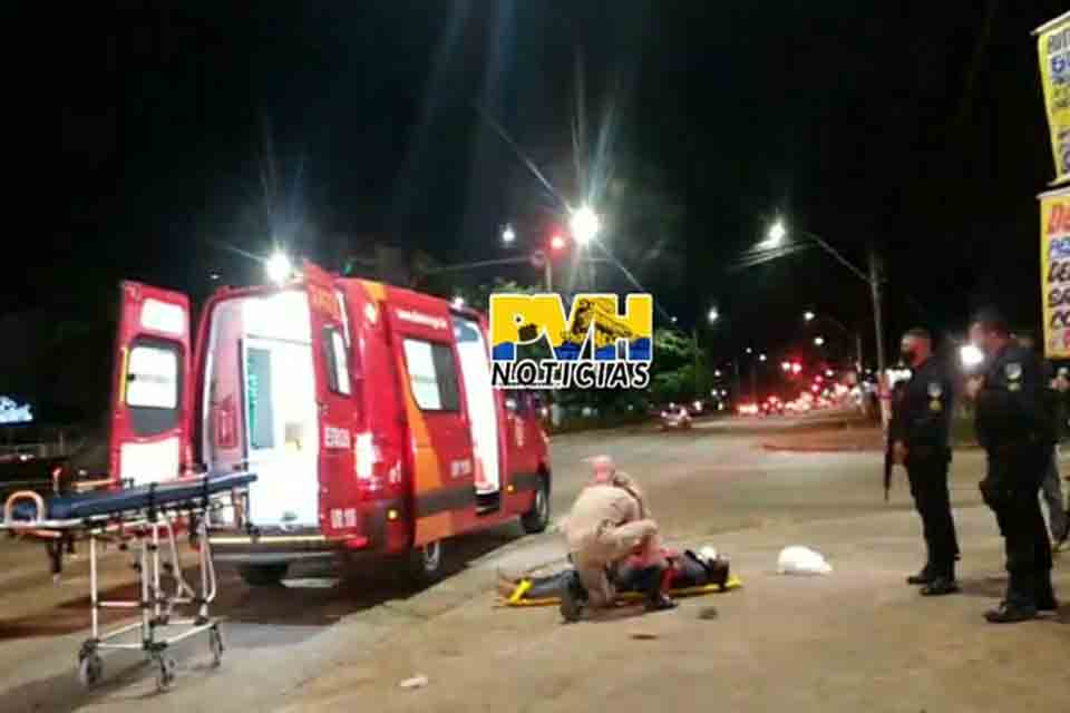 Homem tenta fugir de desafeto e é atingido por ônibus na Jorge Teixeira