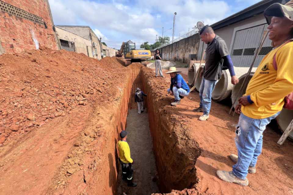 Drenagem na Rua José Osmar Transforma Realidade do Bairro Igarapé