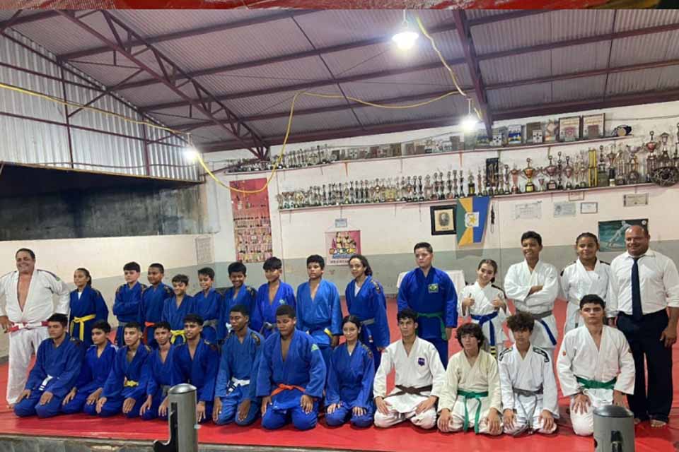 JEMS bate recorde de público e atletas em evento de judô e karatê 