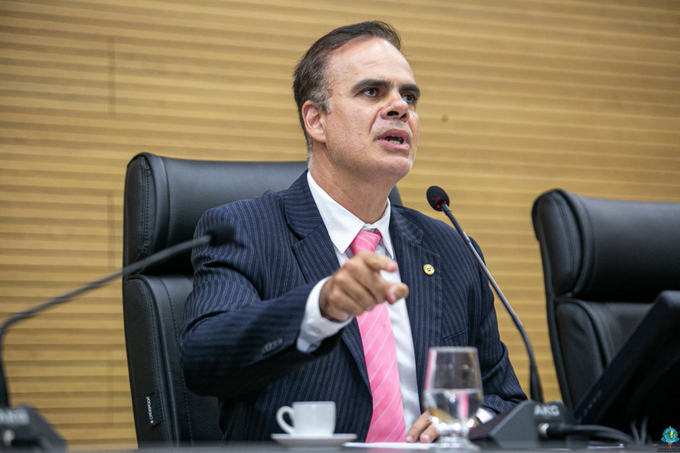 Audiência Pública solicitada pelo deputado Alan Queiroz debate alta no preço dos combustíveis em Rondônia