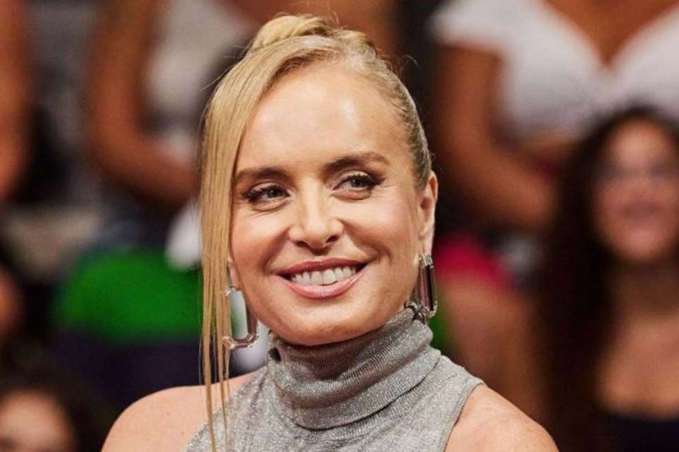 Angélica revela que já pagou 'peitinho' durante viagem em Dubai