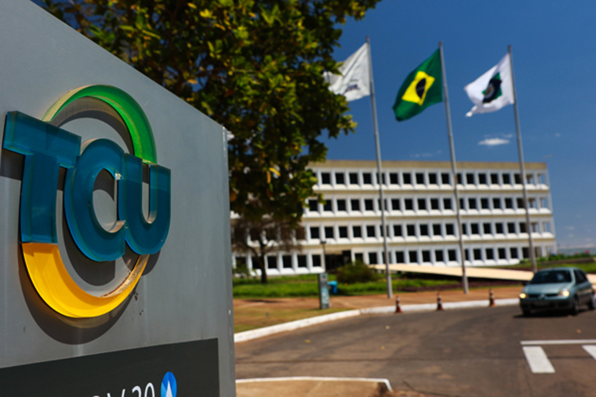 TCU considera prejudicada representação sobre licitação do Senai-RO para contratação de software Autodesk após revogação do certame