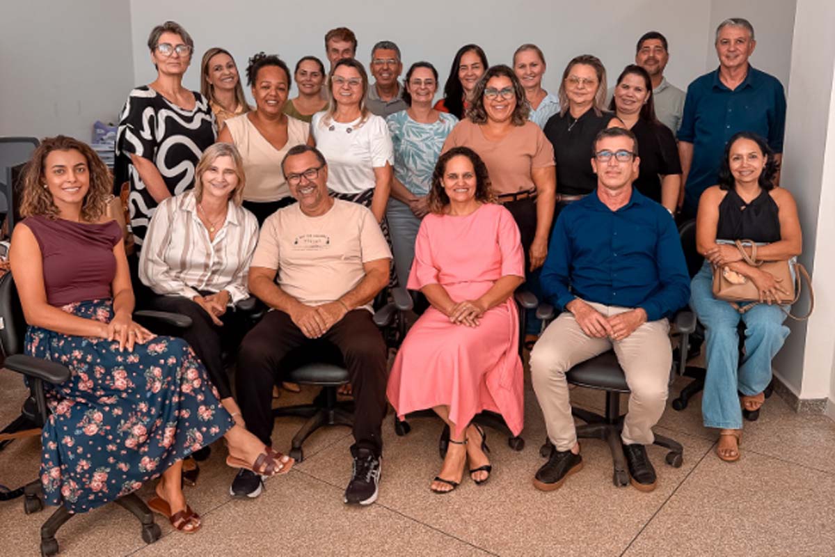 Diretores, equipe pedagógica da Semed e gestores se reuniram para definir estratégias