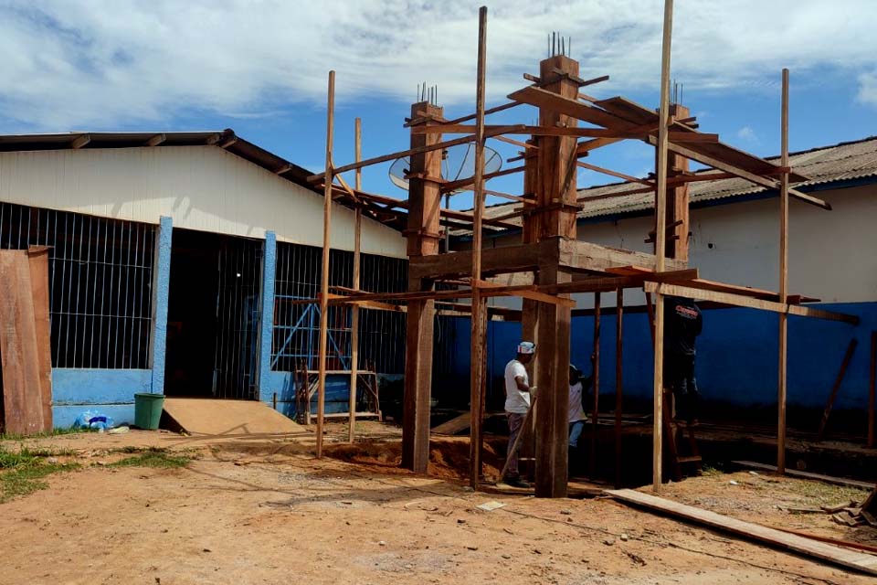 Escolas municipais recebem reforma de infraestrutura do Governo de Rguajarondônia