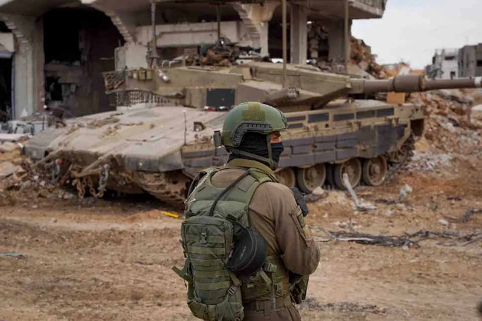 Israel confirma tropas dentro da cidade de Gaza e avanço contra Hamas