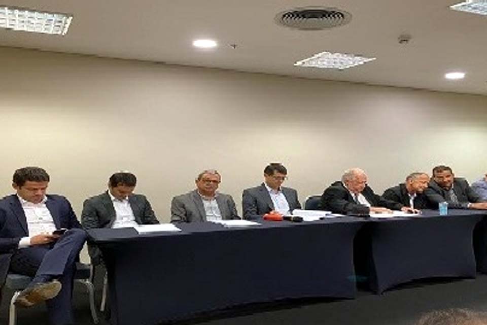 Presidente da FFER participa de reunião do Sindafebol