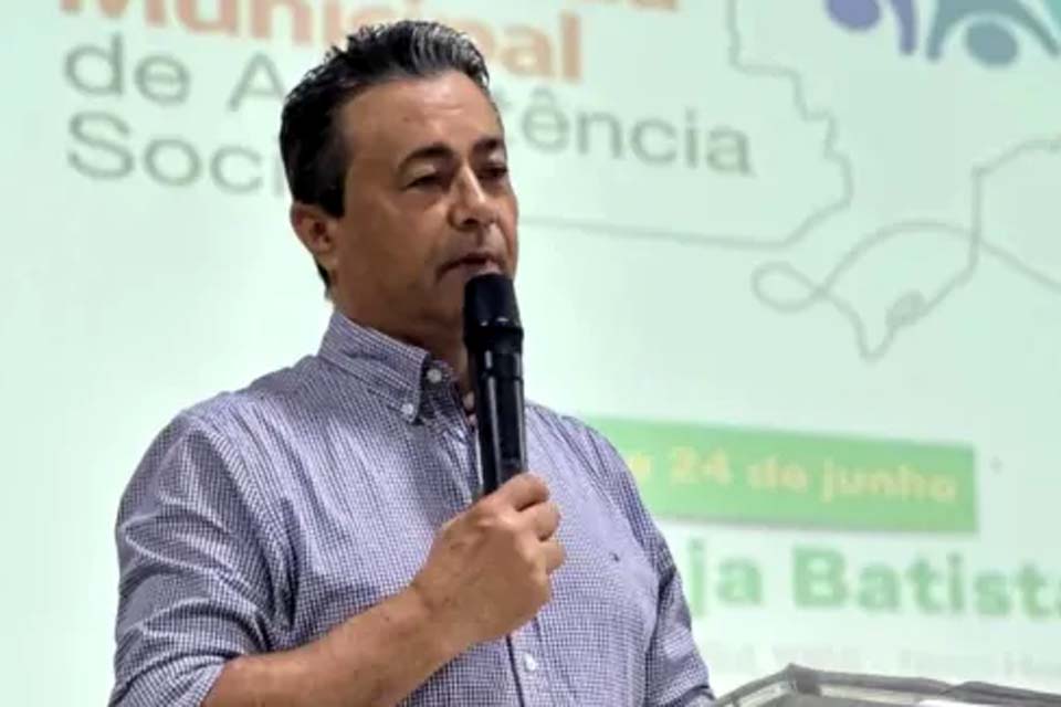 Prefeito Welinton participa da abertura da 12ª Conferência Municipal de Assistência Social
