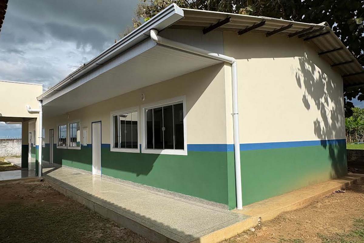 Novas salas de aula ampliam estrutura de escola municipal em Ariquemes após indicação do deputado Pedro Fernandes