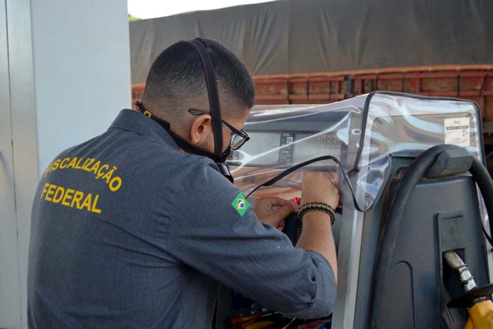 Balanças comerciais e bombas de postos de combustíveis são fiscalizadas pelo Ipem em Rondônia