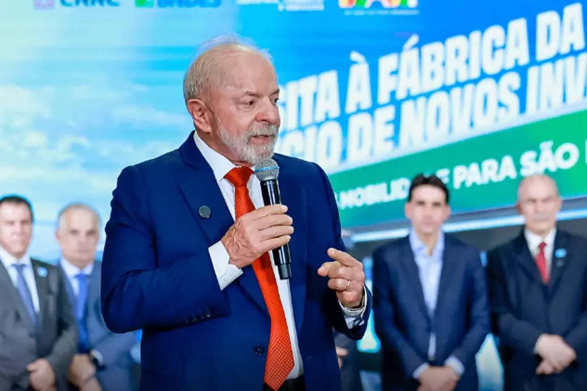 Lula defende parcerias externas para trazer novas tecnologias ao país