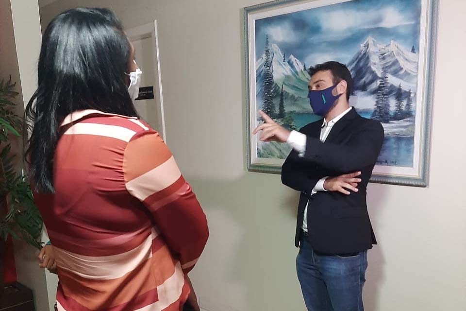 ‘‘Não possuo candidato ao cargo de vice até o momento’’, diz Vinícius Miguel rechaçando especulações