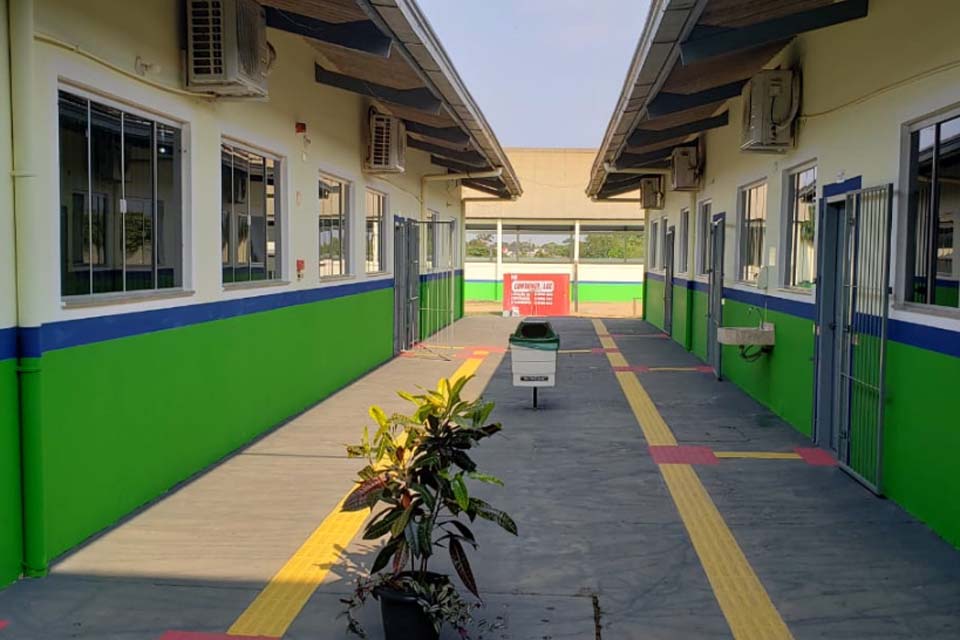 Governo investe mais de R$ 740 mil em construção de espaços e reforma de escolas estaduais em Ariquemes