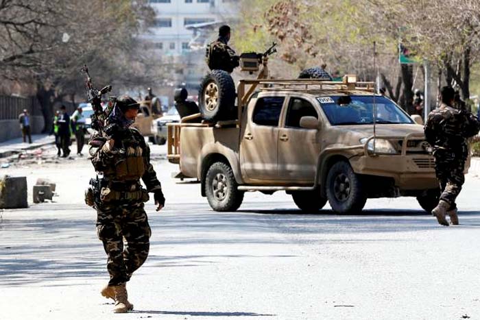 Ataque suicida mata 31 pessoas em Ano Novo persa no Afeganistão  ​​​​​​​