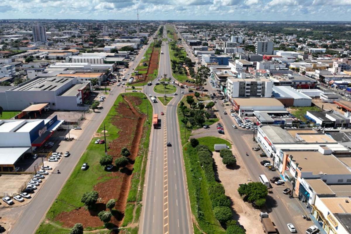 Audiência pública apresenta revisão do PPA e planejamento orçamentário para 2027 em Vilhena