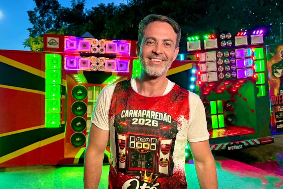 Prefeito Léo Moraes marca presença e 1º Carnaparedão reúne 5 mil pessoas com segurança e organização