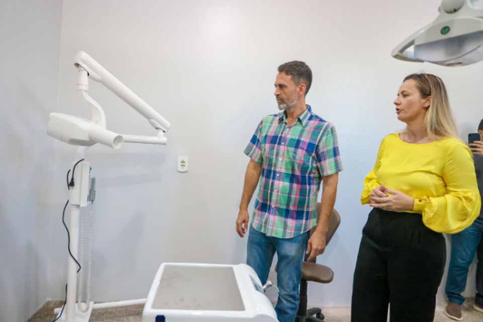 Distrito de Jaci-Paraná recebe sala odontológica e veículo para transporte de pacientes