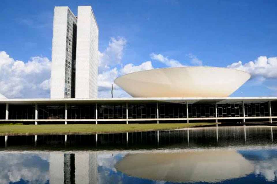 Pagamento automático de pensão alimentícia é aprovado no Senado