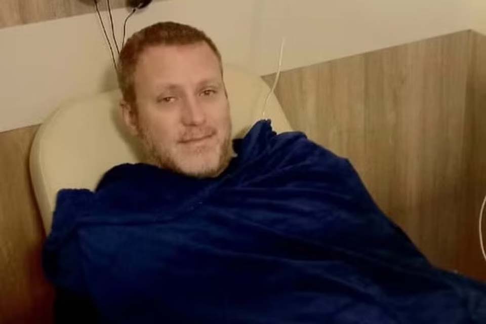 Sergio Hondjakoff comemora recuperação do vício 1 ano após alta