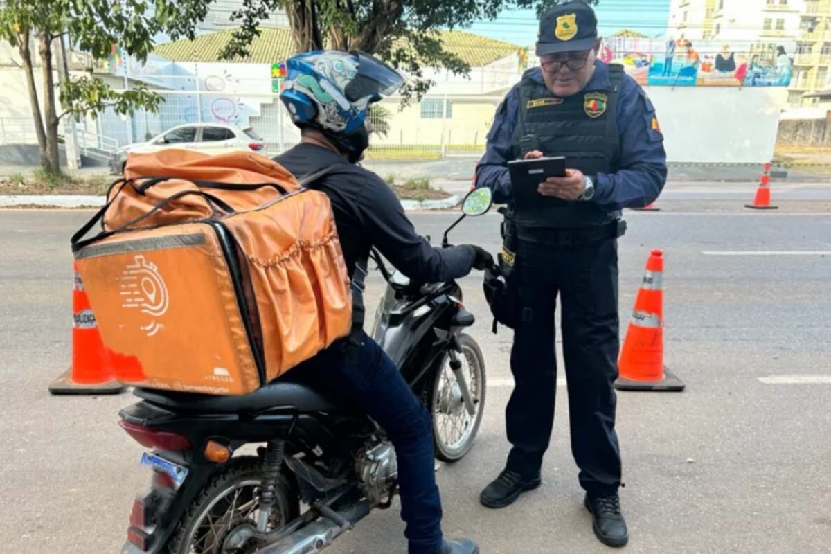 Novas diretrizes para inclusão do Exercício de Atividade Remunerada para motociclistas passam a valer em Rondônia