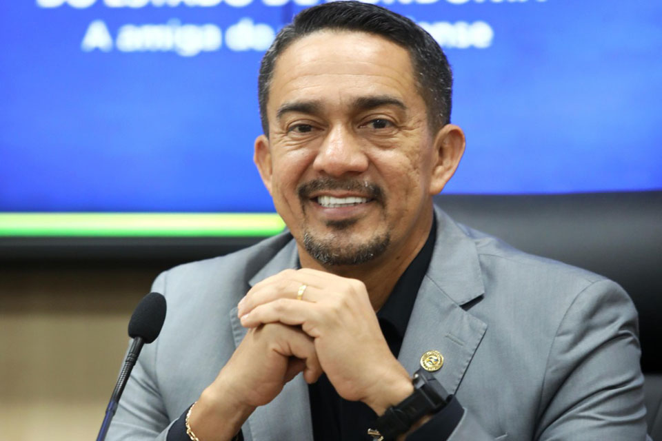 Deputado Eyder Brasil realiza primeira edição do Projeto Cidadania nos Bairros de Porto Velho