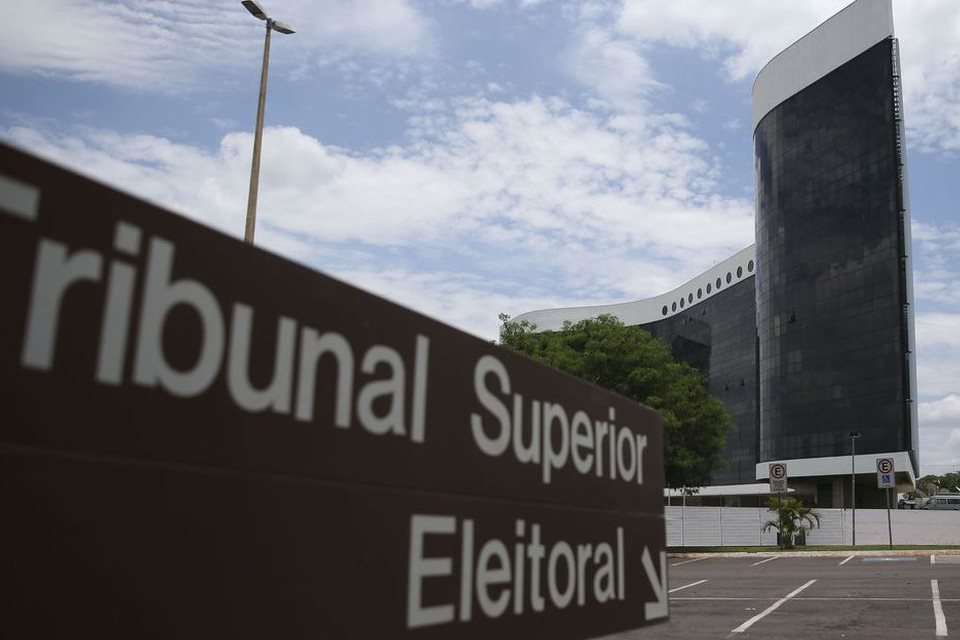 TSE: partidos devem reservar cota feminina na disputa de diretórios