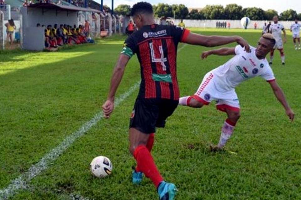 Real Ariquemes enfrenta o Santos-AP no Gentil Valério