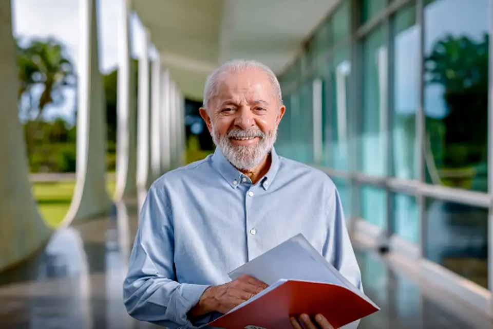 Lula diz que não vai fazer GLO nos estados e defende PEC da Segurança