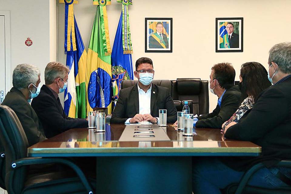 Governo de Rondônia celebra parceria com os Correios no programa “Remédio aqui em Casa”