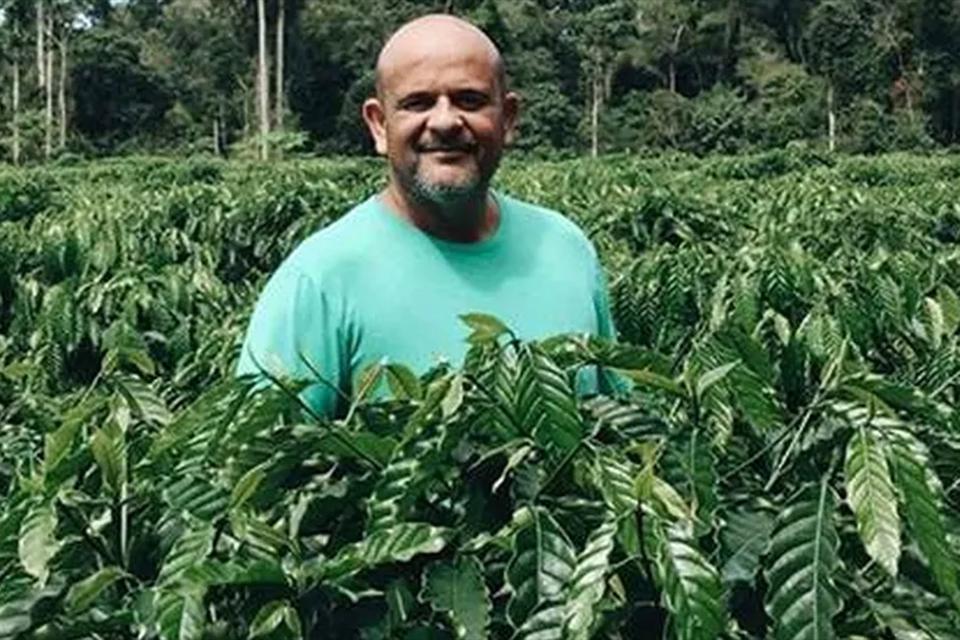 TJ de Rondônia confirma condenação de ex-prefeito que nomeou esposa para cargo comissionado