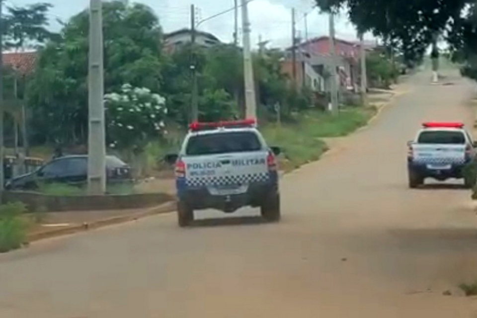 Repórteres são detidas pela PM durante cobertura de ocorrência em Jaru