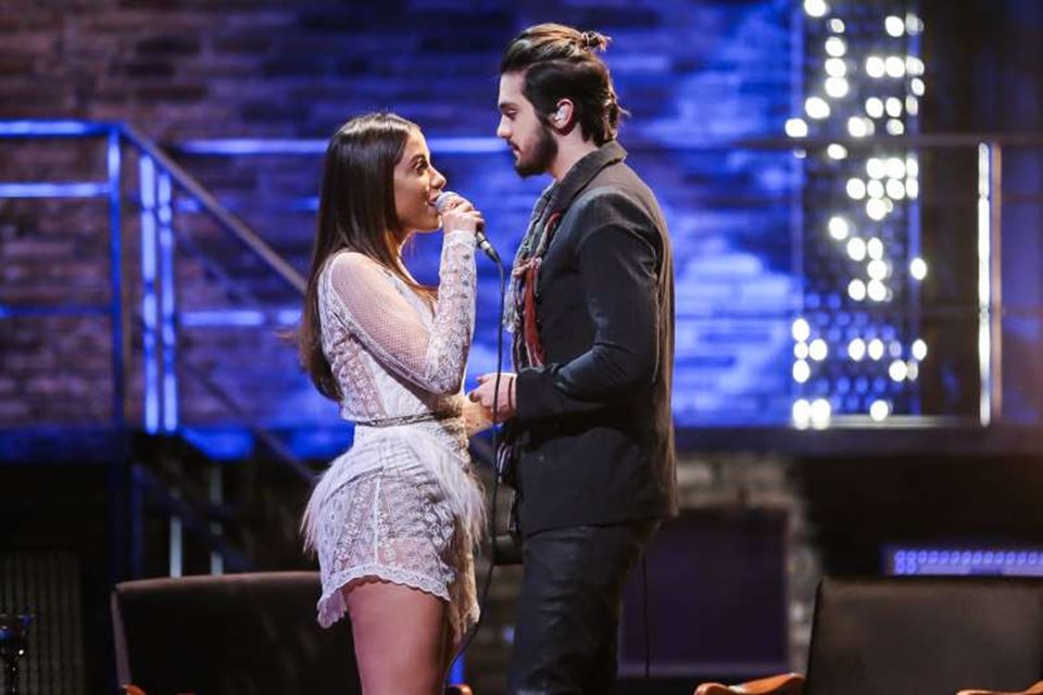 Leo Dias divulga suposta relação entre Anitta e Luan Santana