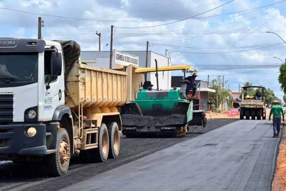 Vilhena avança com o projeto “Vale dos Esquecidos” e leva asfalto a mais ruas dos setores 15 e 17